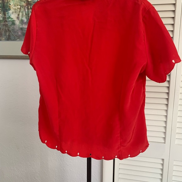 BEA Classics Buttondown Blouse/Red - Picture 2 of 3